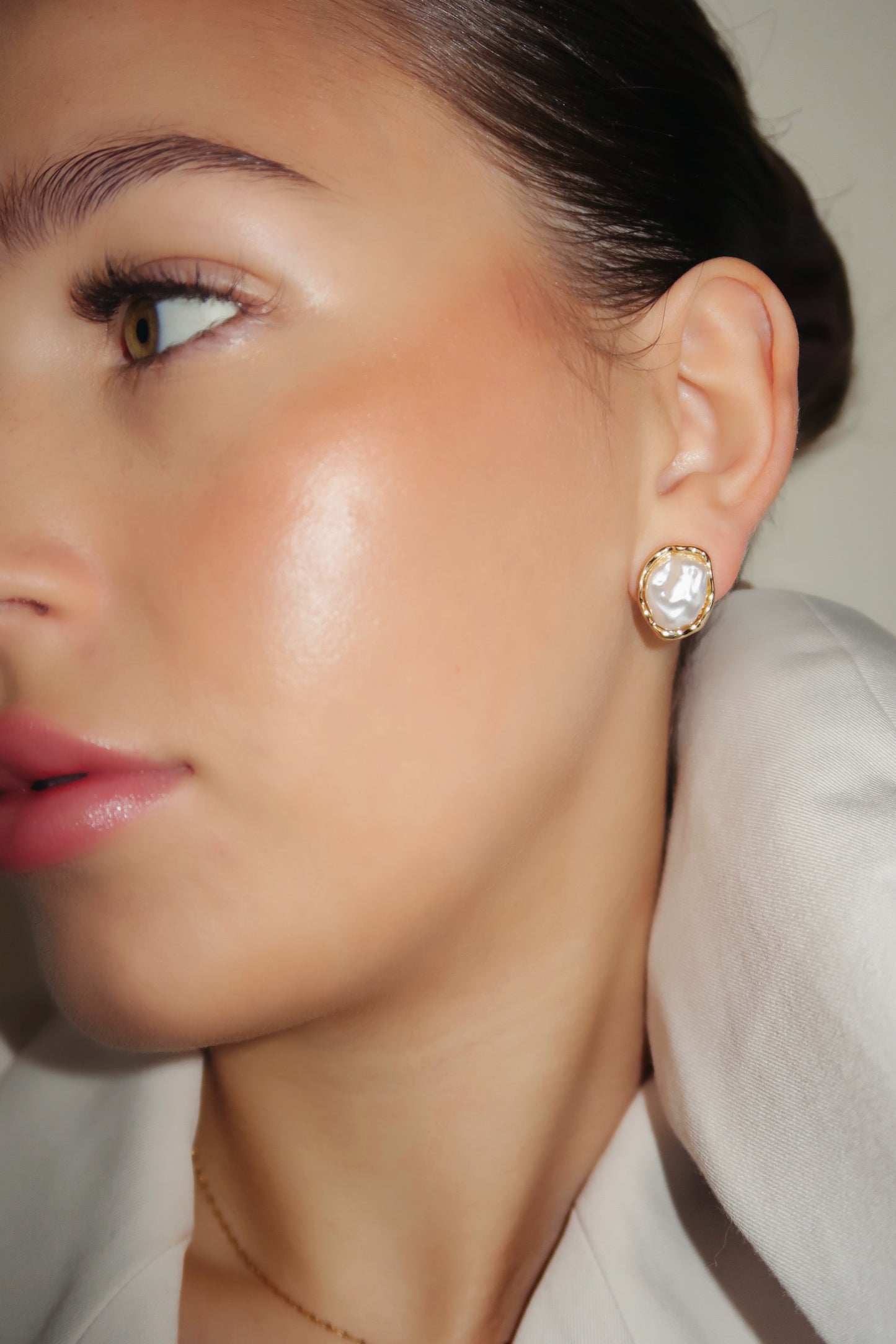 Dainty Pearl Earrings